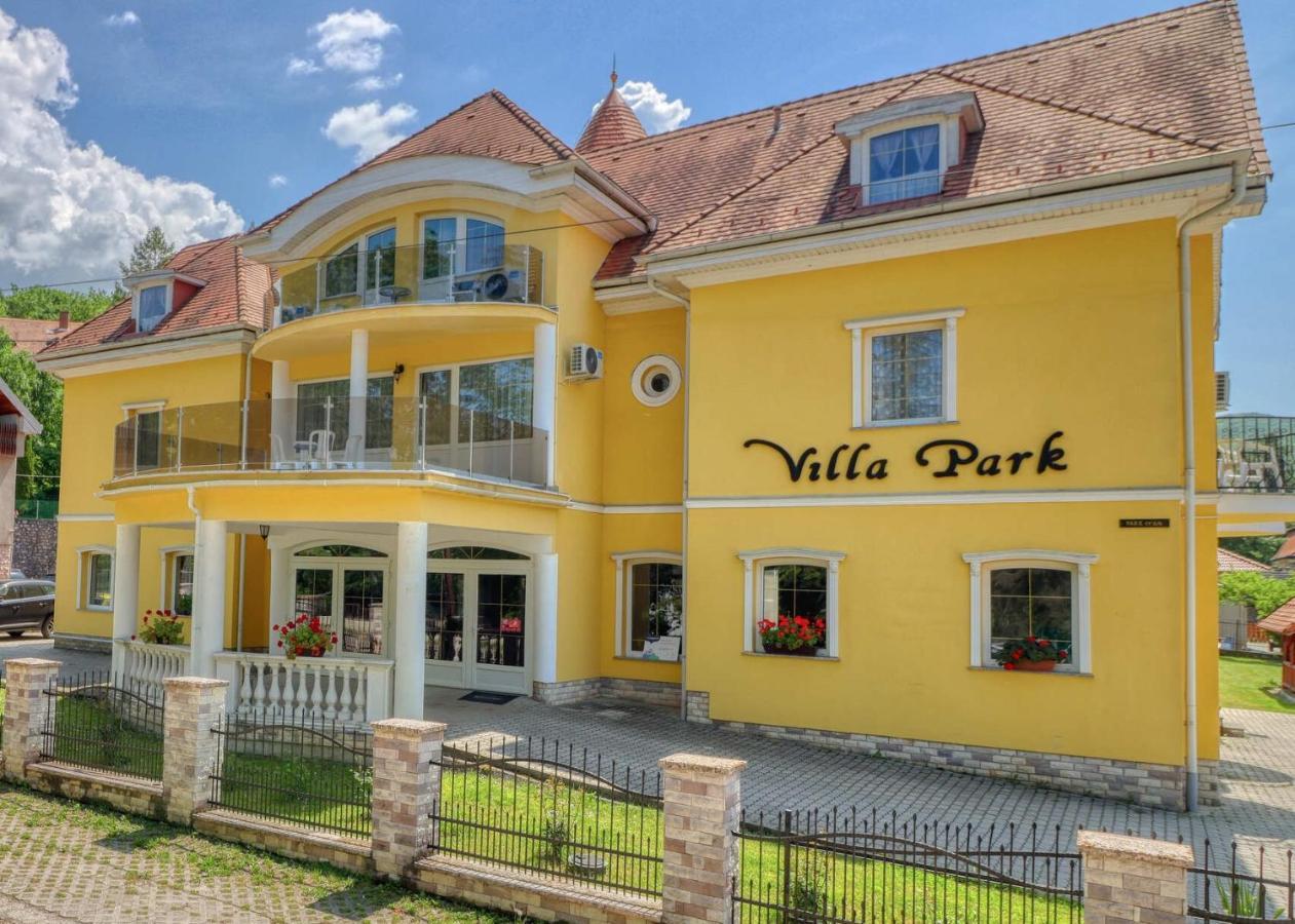 Villa Park Panzio Szilvásvárad 외부 사진